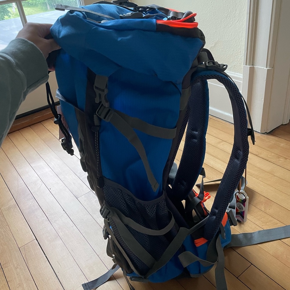 Backpacking Backpack - Picture 6 of 7